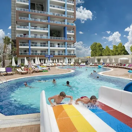 Appart hôtel Crystal Towers 3*