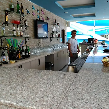 Crystal Towers Aparthotel Alanya